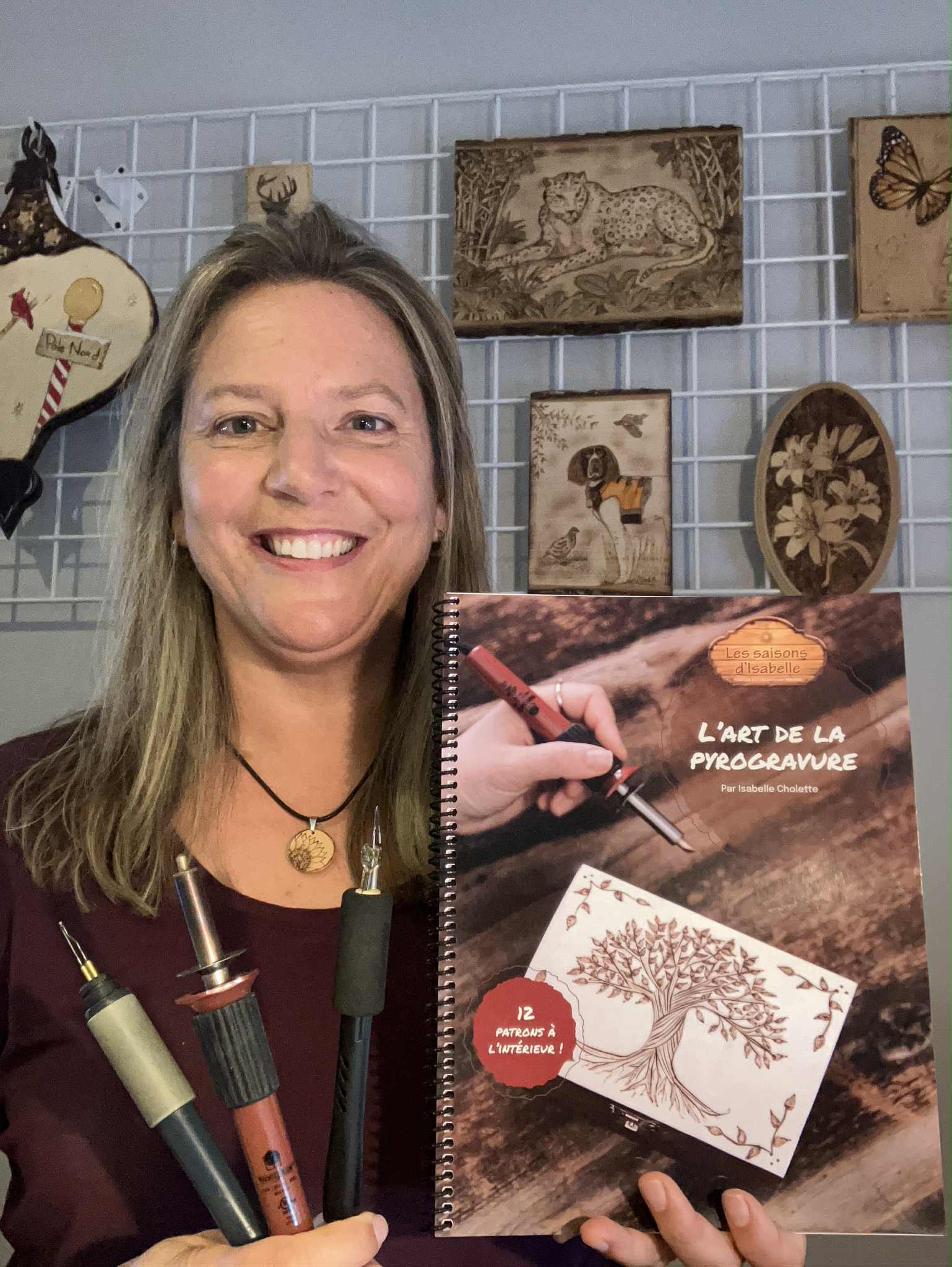 Recevez-moi dans vos locaux — ateliers de pyrogravure sur place