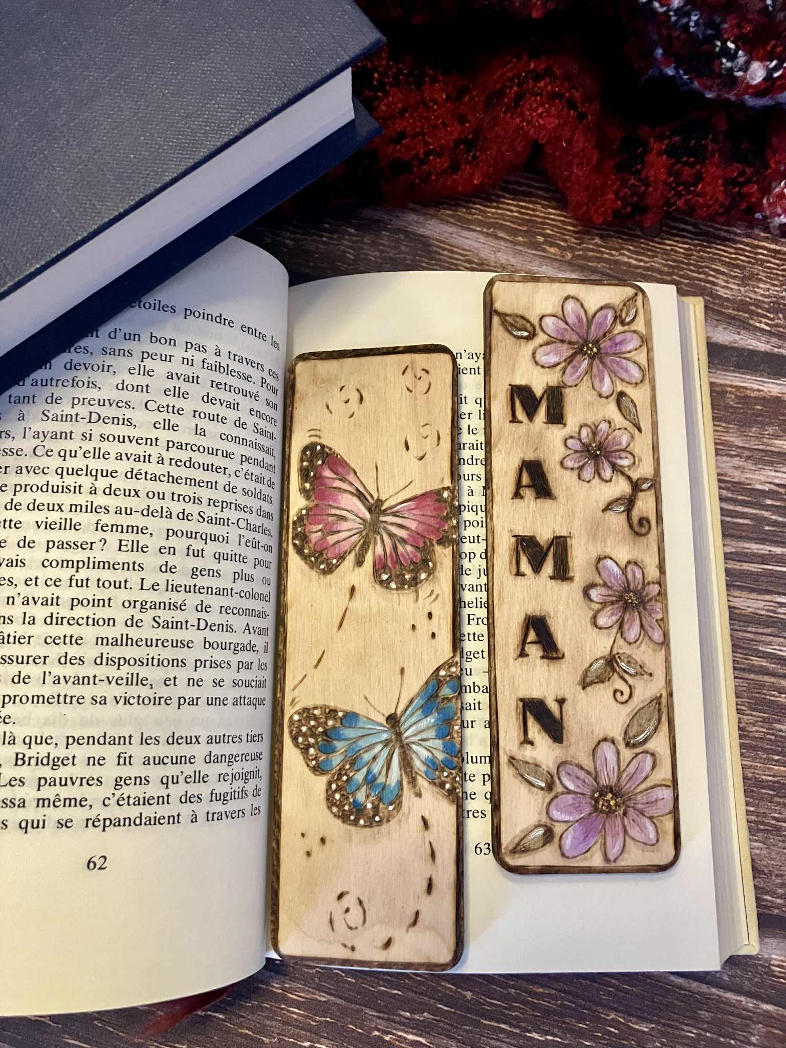 Marque-page en bois pyrogravé — plusieurs motifs + option personnalisée