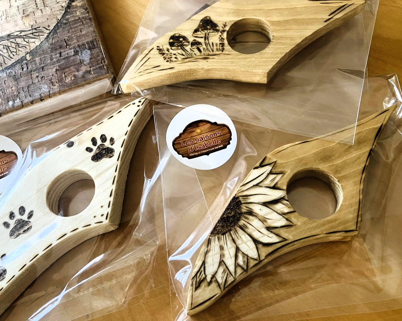 Bague de lecture en bois — maintiens ton livre d’une main (option personnalisée)