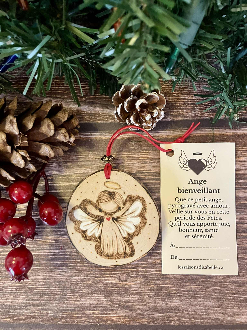 Mon premier Noël — ornement en bois pyrogravé (personnalisé)