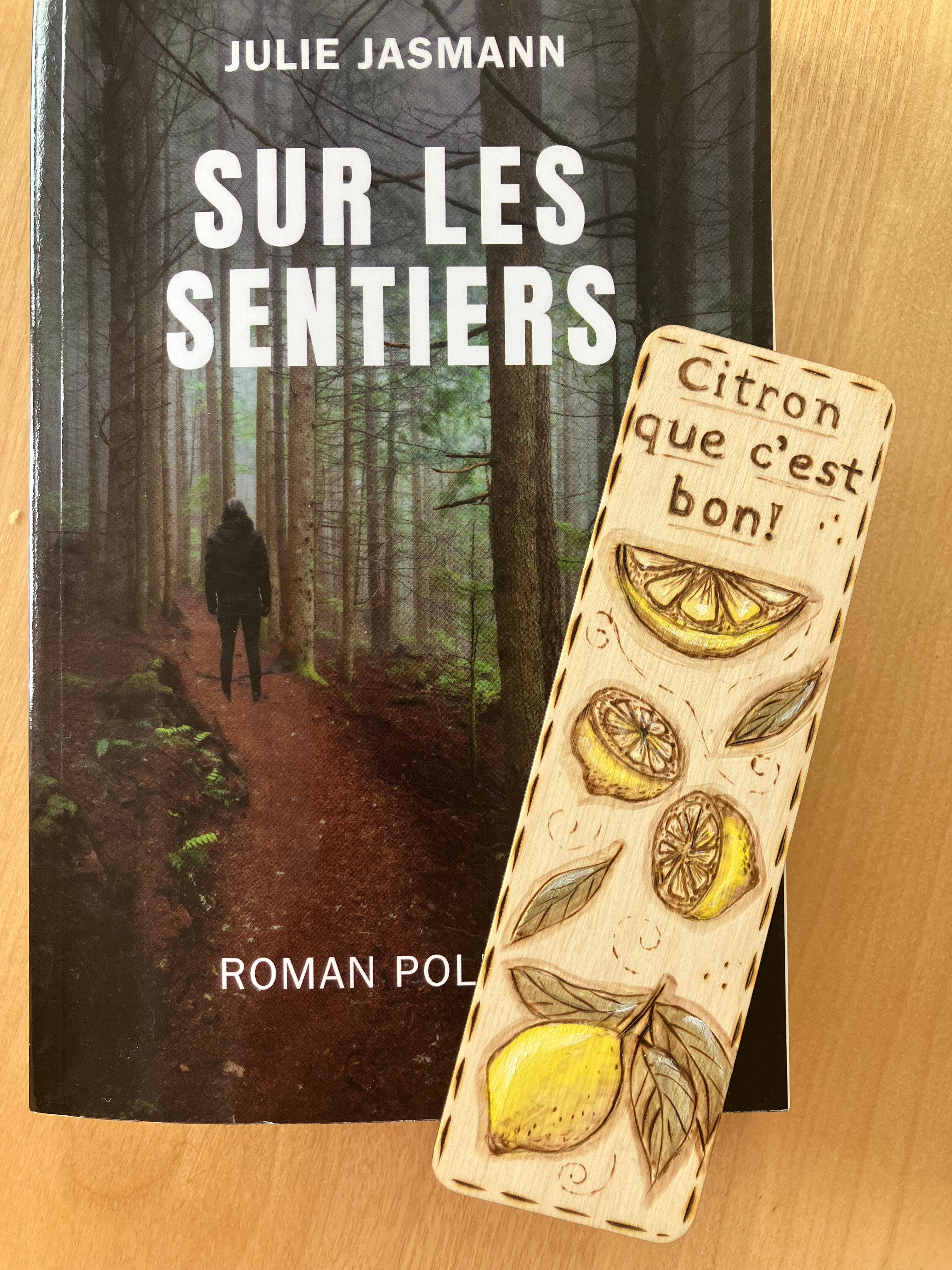 Marque-page en bois pyrogravé — plusieurs motifs + option personnalisée