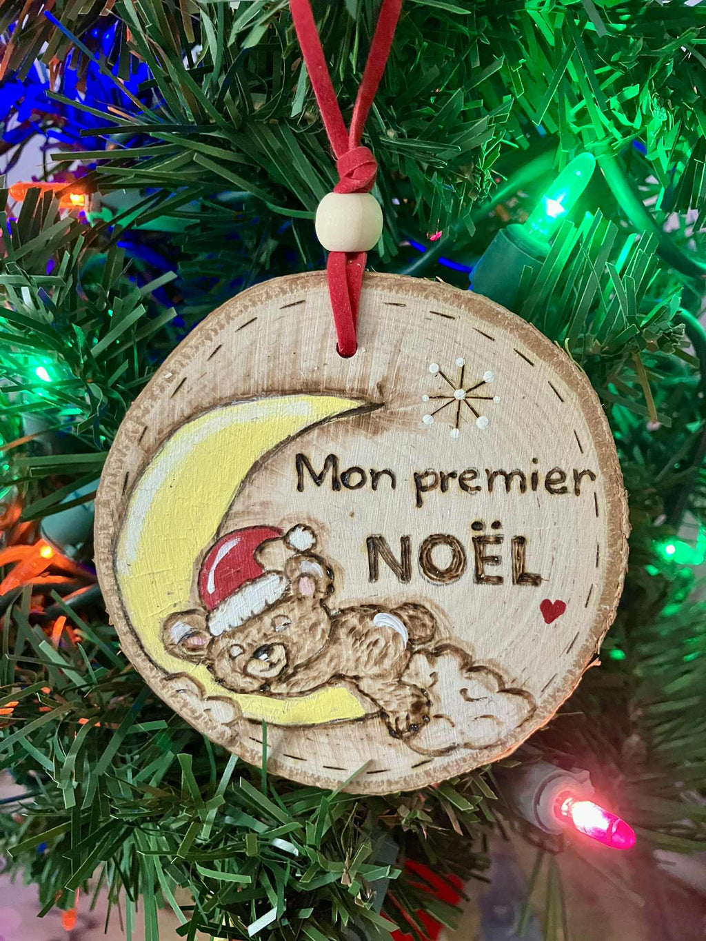 Mon premier Noël — ornement en bois pyrogravé (personnalisé)